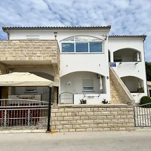  Apartament Kristina